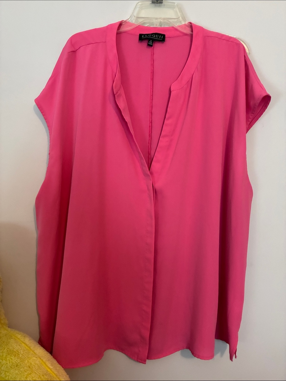 Eloquii Pink V-Neck Cap Sleeve Blouse
